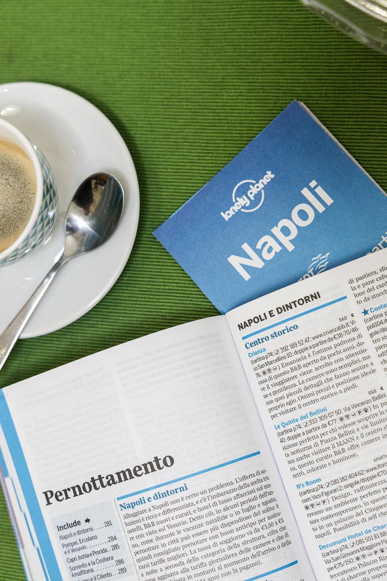 Crianza B&B Napoli Ngoại thất bức ảnh