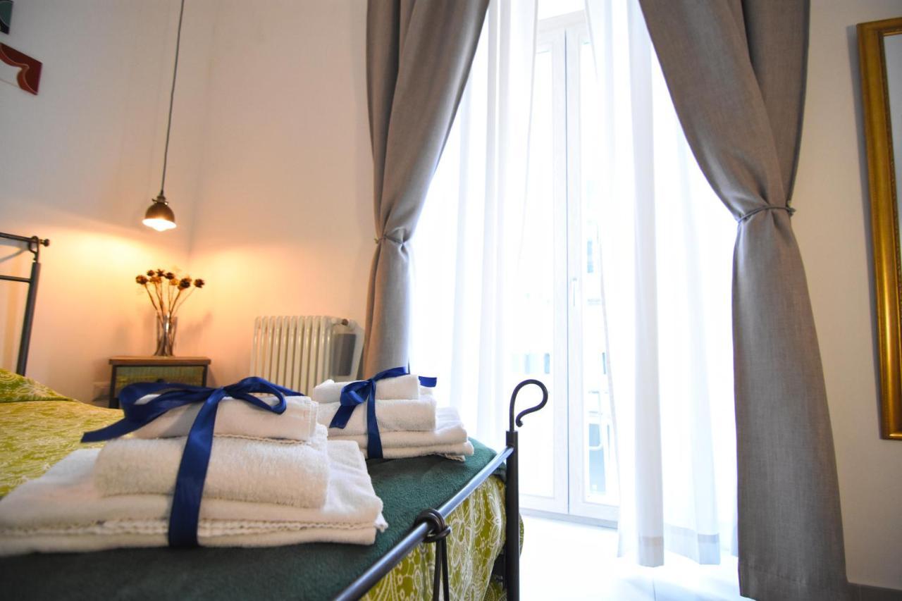 Crianza B&B Napoli Ngoại thất bức ảnh